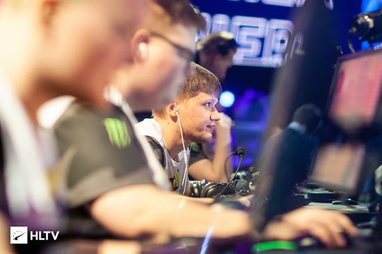 Doinb谈LPL粉丝在国际赛中的失利行为